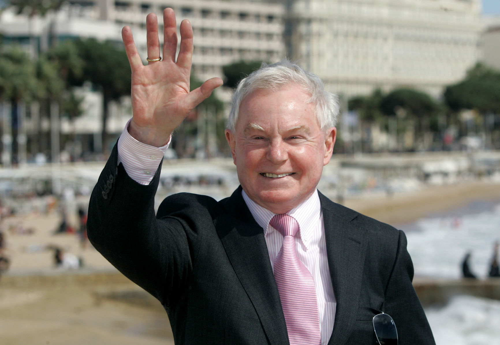 Derek Jacobi